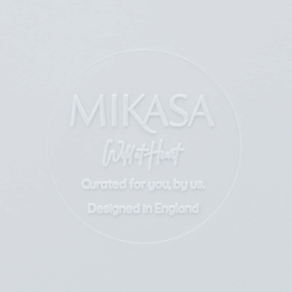 Mikasa Wild at Heart Melamine 36cm Round Tray Giraffe
