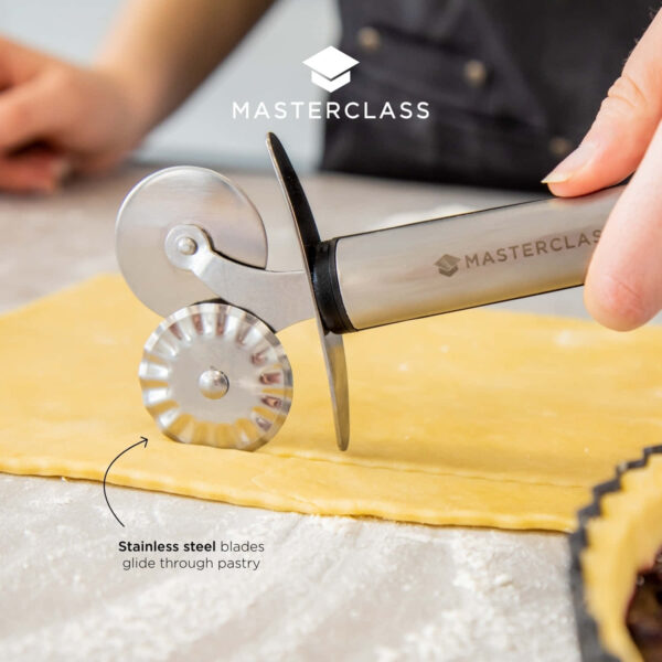 MasterClass Double Bladed Pastry and Pasta Wheel
